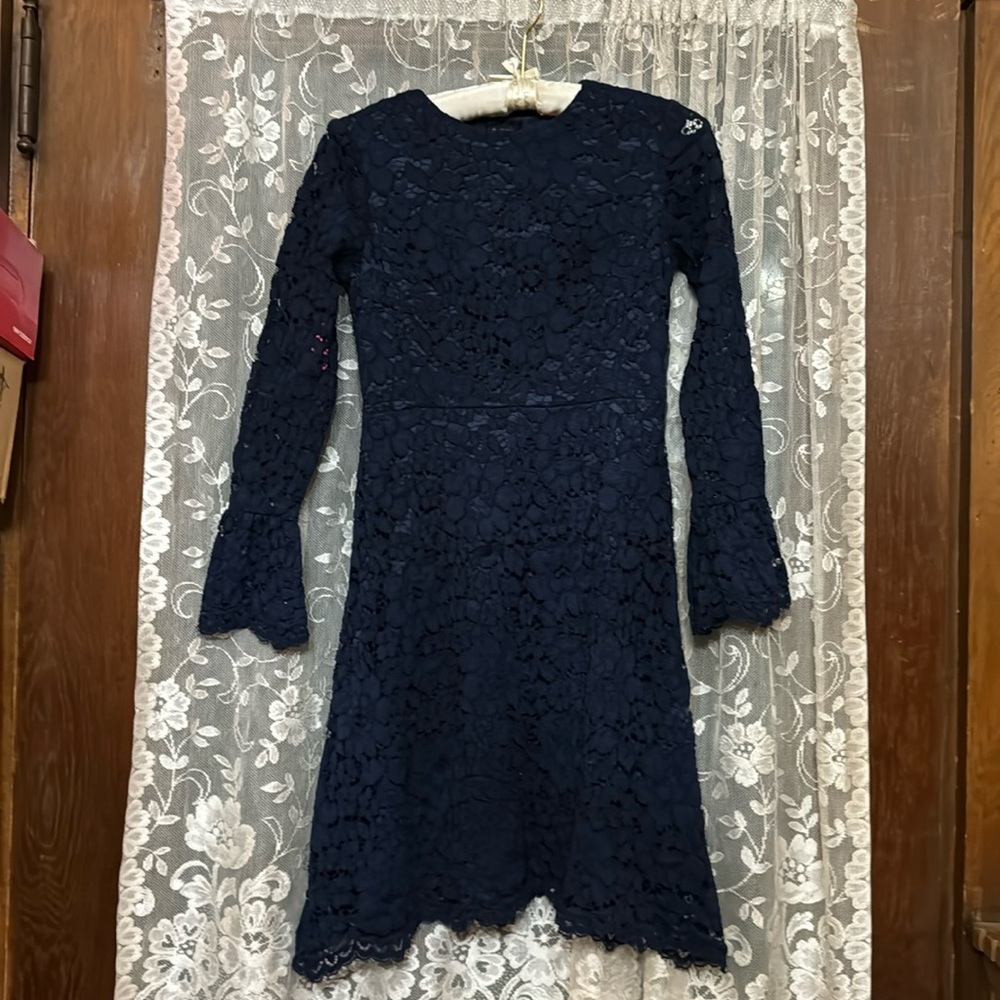Betsy Johnson navy blue lace dress size 2 only used once cute bows in the back
